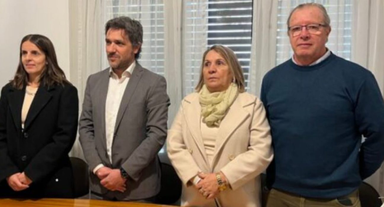 Delegación de Gualeguay visitó Fray Bentos