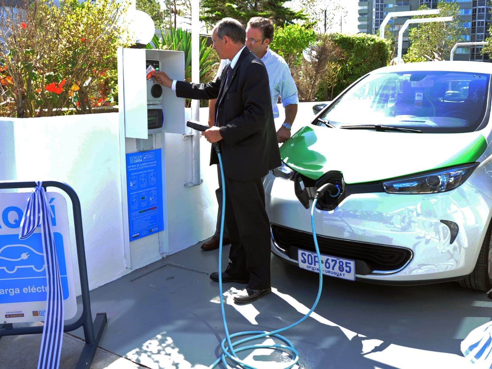 Uruguay lidera en la compra de vehículos eléctricos y marca el ritmo en la región