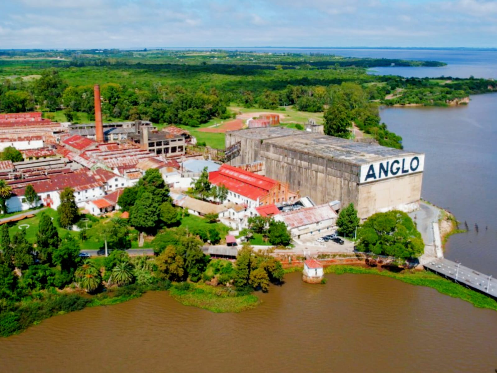 Convocatoria a emprendimientos gastronómicos para Jazz en el Anglo