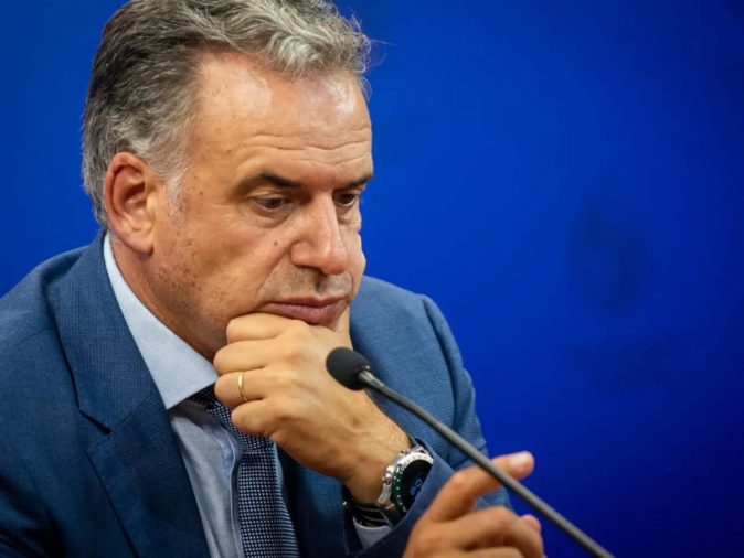 Yamandú Orsi entre los peores valorados de la región en el ranking de presidentes