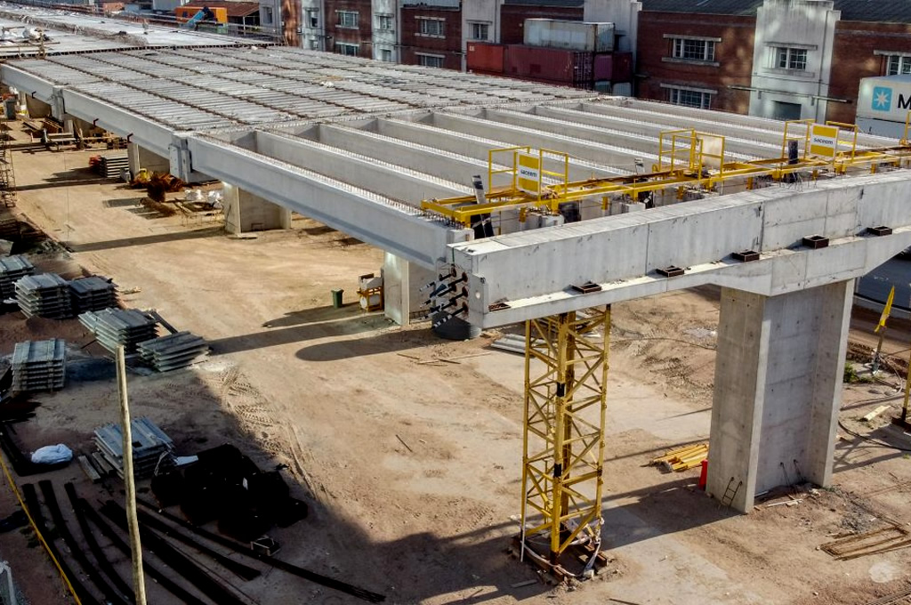 Obra de Ferrocarril Central avanzó 75% con “temas a resolver” en Montevideo y Durazno