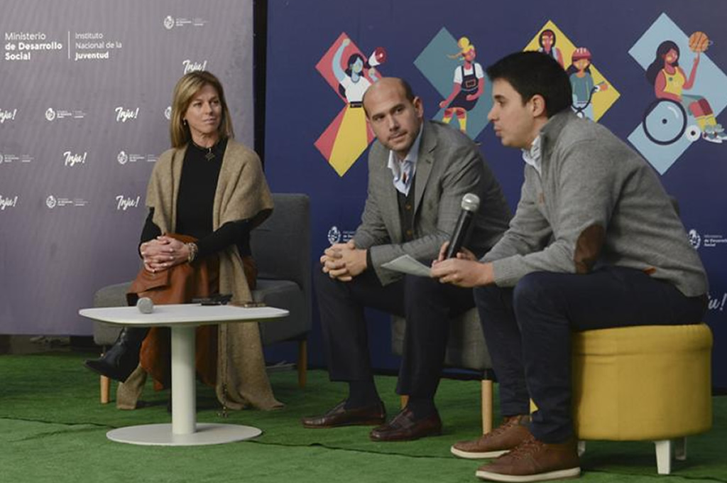 Premios INJU reconocerán a jóvenes de todo el país en seis categorías