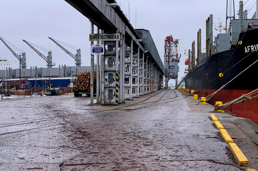 Crece la actividad en el puerto de Fray Bentos: acuerdos con Bolivia y Paraguay