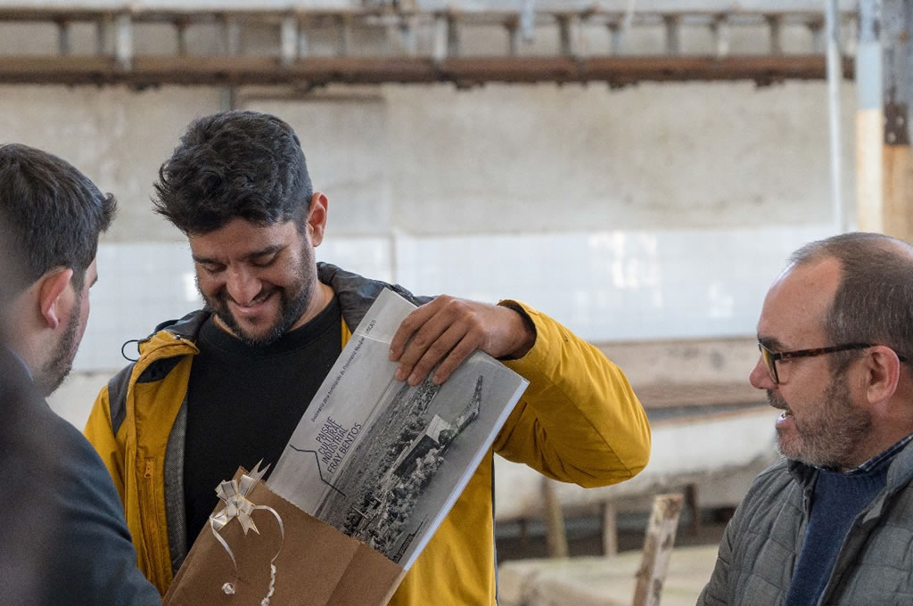 Demostración de la "Máquina Sonora del Tiempo" en el ex Anglo